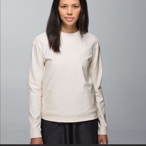 Lululemon Departure Top in Ghost